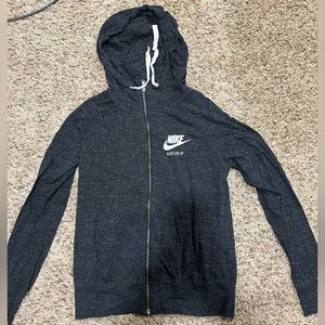M nike zip up hoodie